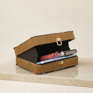 <span class=keywords><strong>Pochette</strong></span> florale <span class=keywords><strong>bleu</strong></span> <span class=keywords><strong>marine</strong></span> pour femme et voyage - Product Image 3