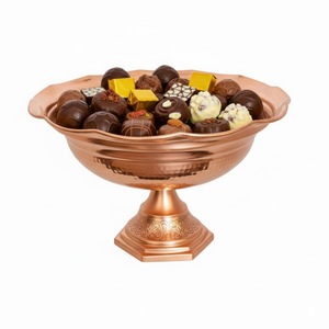 Bol de service en métal de qualité supérieure, finition dorée, sur pied, avec bord ondulé, pour bonbons, décoratif, pour mariage, hôtel. - Product Image 4
