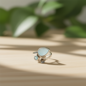 Anillo de Moissanita Larimar de 4.5 Gramos, Elegante y Ligero - Product Image 3