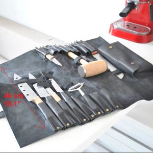 Étui de transport pour couteau de chef en cuir véritable robuste avec protection et pochette multifonction anti-odeur LBKR-0053 - Product Image 1