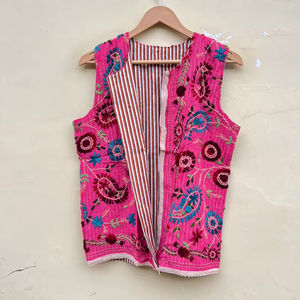 Chaleco/Chaqueta Corta Reversible Acolchada de Algodón 100% Hecha a Mano en India, Ecológica, Estilo Boho para Festivales - Product Image 1