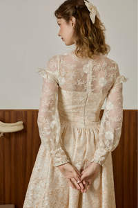 Vestido Jacquard ELISA para Mujer con Encaje Floral de Algodón de Doble Capa - Product Image 3