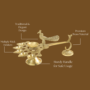 Lampe Diya en laiton en forme de paon, finition dorée, polie, lampe à huile traditionnelle avec support pour la décoration de la maison, du temple et des festivals - Product Image 4
