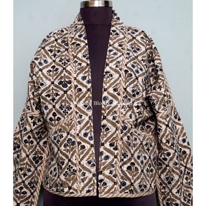 Veste en coton kantha pour femme, dernier design, imprimée, en coton doux, courte, pour l'hiver, tricotée. - Product Image 2