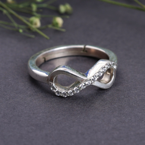 Bague réglable en argent sterling avec pierres CZ en forme d'infini taillées rondes, faite à la main, vente en gros, pour anniversaire, fête, usage quotidien, cadeau - Product Image 3