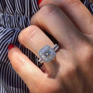 Anillo de Compromiso de Moissanita con Corte Redondo, Anillo de Piedra de Moissanita, Anillo de Boda de Moissanita con Corte Redondo, Anillo de Aniversario de Oro Blanco de 14k - Product Image 2