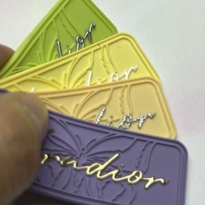 Parche de PVC con Relieve 3D Coradior, Rectangular, Adhesivo, Amarillo Verde, Decoración para Bolsas - Product Image 3