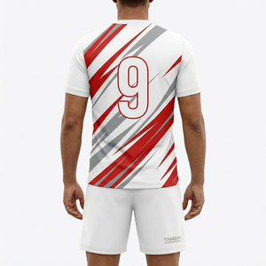 ชุดฟุตบอลขายส่ง ปรับแต่งได้ตามต้องการ ชุดฝึกซ้อมฟุตบอล OEM เสื้อฟุตบอลระบายอากาศพร้อมโลโก้ - Product Image 2