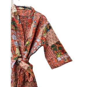 Kimono de retazos Kantha de algodón Vintage indio hecho a mano, diseño único, diferentes patrones, tejido cosido a mano, térmico de verano - Product Image 3