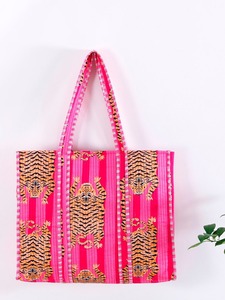 Women’s Printed Cotton Quilted Shoulder Bag Trendy Designer Handbag with Luxurious Look - Product Image 4
