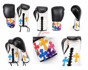 Gants de boxe professionnels en cuir de vachette de qualité supérieure, fabriqués sur mesure, avec croix chrétienne élégante, pour le sparring - Product Image 5