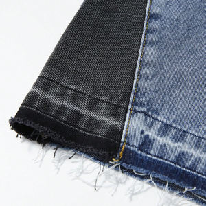 Pantalones Cortos de Mezclilla para Hombre, Diseño Personalizado con Paneles en Contraste, Lavado Claro, Dobladillo sin Rematar, Estilo Casual Urbano, Largura hasta la Rodilla, Algodón Orgánico, Tendencia de Verano - Product Image 6