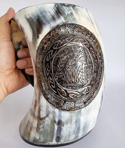 Viking Fenrir Sculpture Jute Toile De Jute 2-Corne Verre À Liqueur Ouvre-Bouteille 300-400ml Capacité Poli Décoration Direct Usine Animal - Product Image 3