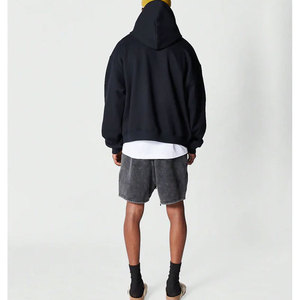Sudadera de algodón grueso personalizada con diseño bordado desgastado efecto descolorido por el sol, estilo cropped con remaches y lavado ácido. - Product Image 4