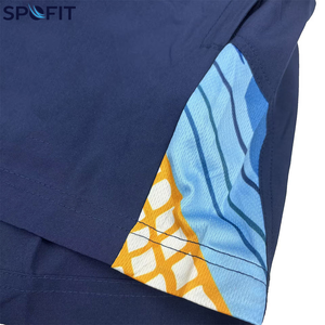 Shorts de football personnalisés à motif imprimé par sublimation, vente en gros, shorts de bain personnalisés pour garçons, short de course vierge pour hommes avec couture de 5 pouces - Product Image 4