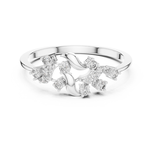 Bague en or jaune avec diamants en grappe et ruban organique - Product Image 1