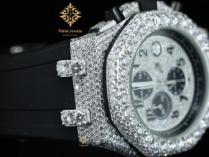 Reloj Cronógrafo Pahal Jewels con Incrustaciones de Diamantes, Caja de Acero Inoxidable de 40 mm, Correa de Acero Inoxidable/Moissanita, Analógico, Estilo Moderno - Product Image 4