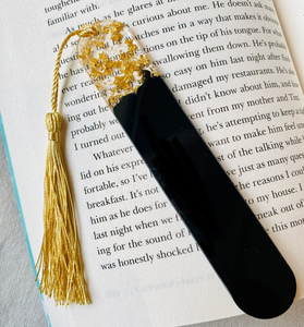 Marque-page en résine époxy noir avec paillettes dorées, artisanat de qualité, meilleur cadeau pour les amateurs de livres, marque-page en résine avec boucle à prix avantageux - Product Image 1