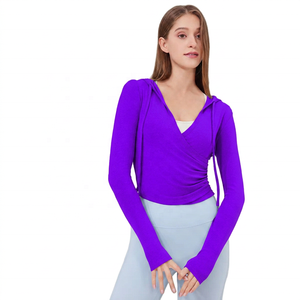 เสื้อโยคะแขนยาวสีเทาสำหรับผู้หญิง ผ้าแห้งเร็ว ระบายอากาศได้ดี ทรงปกติ สีพื้น ผลิตจากไนลอน/ผ้าฝ้าย เป็นมิตรต่อสิ่งแวดล้อม เหมาะสำหรับออกกำลังกาย - Product Image 2
