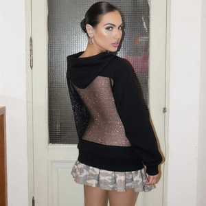 Sweat-shirt à capuche noir surdimensionné pour femme avec panneau arrière en maille orné de strass, sweat-shirt décontracté à manches longues style streetwear - Product Image 2