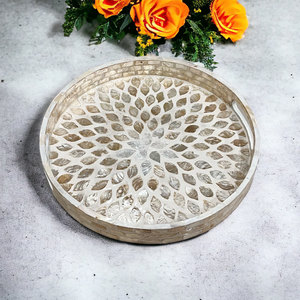 Plateau de service rond en coquille de capiz blanche avec motif de pétales incrustés, fait main, pour la cuisine, vente en gros - Product Image 1