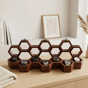 Caja de Madera para Relojes con Acabado Clásico de Madera, Almacenamiento de Relojes de Madera para Colecciones de Lujo por AYAANS - Product Image 3