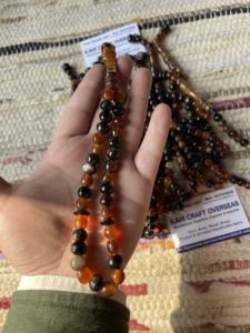 Tasbih Misbaha de 33 cuentas de cuerno de búfalo pulido, rústico, islámico moderno, ecológico y religioso de ILAHI, de Uttar Pradesh - Product Image 4