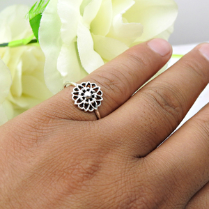 Bague en argent sterling 925, style vintage, motif floral, haute qualité, faite à la main, bijoux bohèmes, à porter tous les jours, cadeau pour femme - Product Image 6