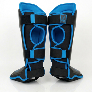 Protège-tibias professionnels en PU noirs, élastiques et ajustables avec fermeture auto-agrippante pour la boxe, équipement de protection pour adultes 2026 - Product Image 3