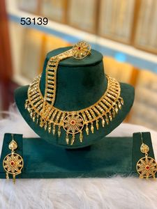 24 Carat Elegant Gold Necklace and Earring Set Geometric Intricate Design Trendy Women's for Wedding Party Brass Jewelry - Product Image 5