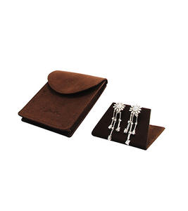 กล่องใส่ต่างหูทรงสี่เหลี่ยมผืนผ้าแบบญี่ปุ่นบุผ้ากำมะหยี่เนื้อนุ่ม พร้อมโครงสร้างบุฟองน้ำเพื่อการปกป้องในชีวิตประจำวัน ขนาด 96x100x20 มม. - Product Image 1