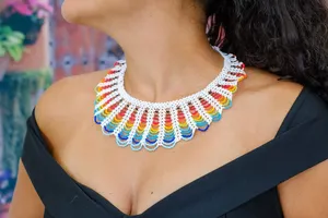 Collier Huichol festonné au design spécial pour les fêtes, idéal pour anniversaire, Noël, mariage, anniversaire de mariage - Product Image 5