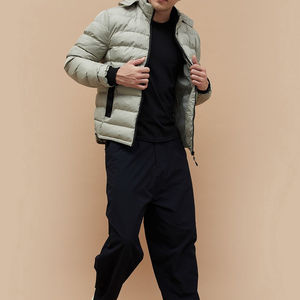 Blouson matelassé respirant et coupe-vent grande taille pour homme, style décontracté tricoté, couleur personnalisée, streetwear pour homme avec OEM ODM - Product Image 3