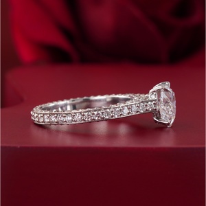 Anillo de Compromiso con Diamante Cultivado en Laboratorio de Corte Corazón y Marquise de 2.00 CT, Oro Blanco Sólido de 14K, Banda Pavé, Claridad VS1 - Product Image 1