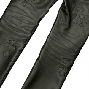 Pantalon en cuir véritable de haute qualité pour homme, couleur unie, style streetwear, personnalisable avec logo, idéal pour les motards et le quotidien. - Product Image 3
