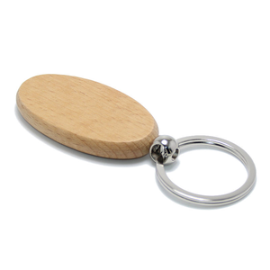 Porte-clés en bois vierge pour hommes et femmes, promotion OEM, vente en gros, formes ovale, ronde, cœur, pour cadeaux - Product Image 3