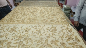 Tissu en taffetas de rayonne brodé de luxe |   Broderie florale dorée pour vêtements traditionnels et formels, occasions spéciales, femmes - Product Image 6