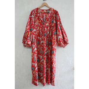 เดรสผ้าฝ้ายพิมพ์ลายบล็อกสไตล์โบฮีเมียนสำหรับผู้หญิง น้ำหนักเบา ใส่สบาย เหมาะกับฤดูร้อน เอวธรรมชาติ ทรงเอไลน์ - Product Image 1