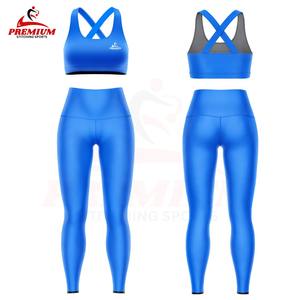 Ensembles de yoga pour femmes : Tenue décontractée de fitness à manches courtes avec legging et soutien-gorge de sport noir durable – Ensemble de yoga de marque pour femmes - Product Image 1
