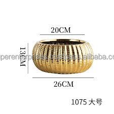 Caliente llegada 2025 macetas pulidoras regalos de navidad macetas de soporte de Metal de latón estriado para decoración del hogar macetas de latón jarrones de Metal - Product Image 2