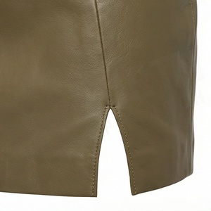 Jupe crayon mini en similicuir taille haute pour femme, couleur unie brillante avec fente latérale, design minimaliste, à porter toute l'année - Product Image 5