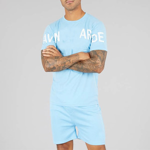 Conjunto de camiseta y pantalones cortos casuales modernos, diseño de talla personalizada, ropa de verano de temporada, logotipo personalizado - Product Image 1