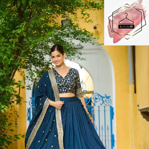 Lehenga de Seda Azul Marino Completamente Cosido, Especial para Bodas, Lehenga de Seda Vichitra con Bordado de Lentejuelas, con Choli y Dupatta - Product Image 1