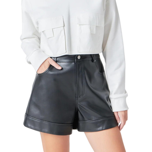 Nouveaux shorts tendance pour femmes, sexy, style booty, en similicuir, respirants, personnalisables, de haute qualité, décontractés - Product Image 1