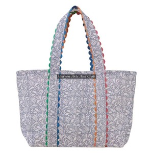 Sacs personnalisés imprimés en blocs Ric Rac avec poignées en tissu, sacs fourre-tout réutilisables pour un usage quotidien, sac de taille standard - Product Image 1