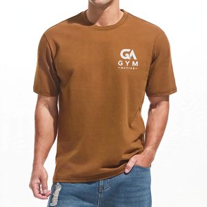 T-shirt à manches courtes pour homme, col rond, marron, imprimé sérigraphié, design uni, coupe classique, décontracté, tricoté, 100% coton jersey, séchage rapide - Product Image 1