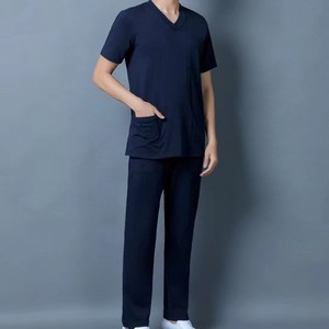 Conjunto de Uniforme Médico Personalizado para Enfermeras, Color Azul Marino, Cuello en V, Algodón y Poliéster, Incluye Pantalones, Estilo VARSITY - Product Image 2