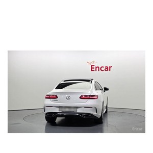 Mercedes-Benz Classe E E220d Coupé 2019, 109 205 km, Diesel, Automatique, Sièges en Cuir, Caméra Arrière, Volant à Gauche - Product Image 4