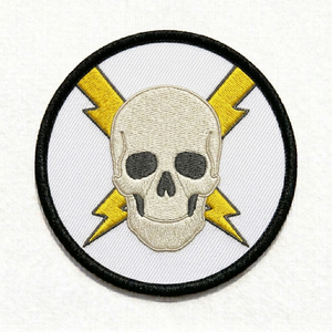 Parche Bordado Termoadhesivo de Calavera y Rosa Roja, Insignia Redonda Floral Gótica con Cabeza de Esqueleto, Decoración para Ropa, Suministro al por Mayor - Product Image 6