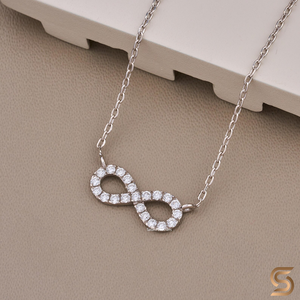 Collar Infinito con Diamante Cultivado en Laboratorio, Oro Blanco de 14K |   Colgante Infinito de 21 Piedras |   Collar Minimalista con Diamantes |   Hermanos Satani - Product Image 3